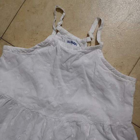 3/$30   Beautiful Girls Dress! 🌼🌺 - Picture 5 of 13